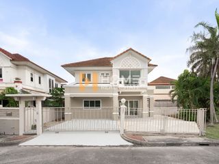 For sale 4 bedrooms house in Lat Krabang, Bangkok
