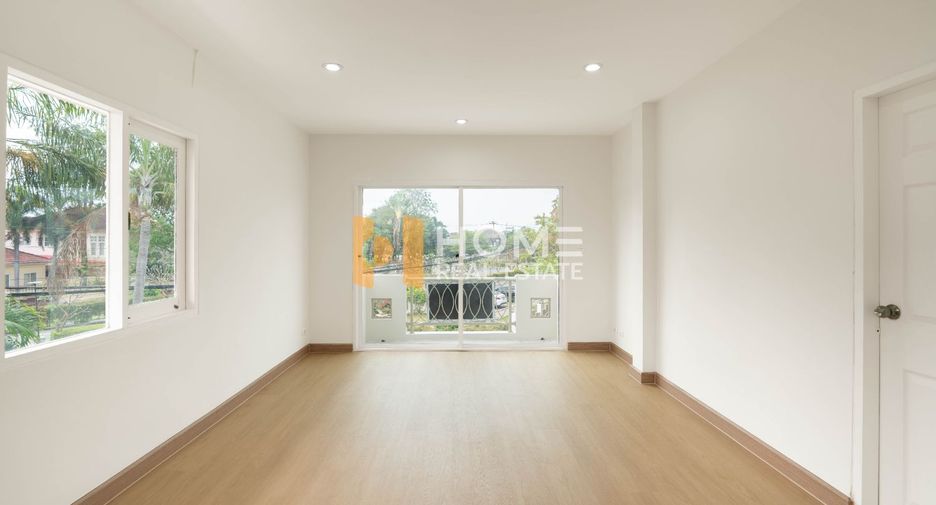 Haus zum Kauf mit 4 Zimmer in Lat Krabang, Bangkok
