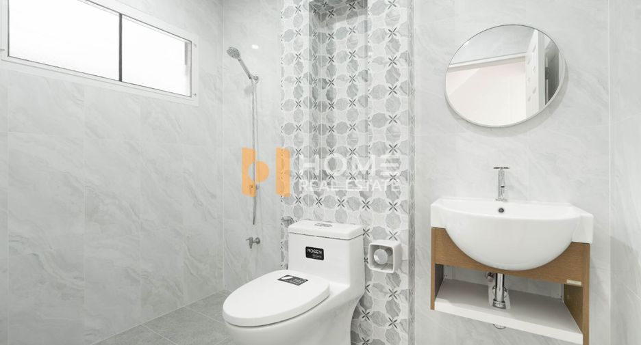 Haus zum Kauf mit 4 Zimmer in Lat Krabang, Bangkok