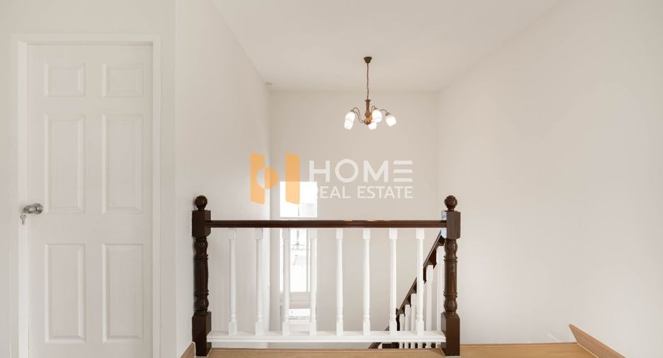 Haus zum Kauf mit 4 Zimmer in Lat Krabang, Bangkok