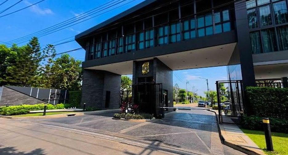 Casa en venta de 4 habitaciones en Thawi Watthana, Bangkok