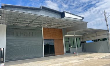 Продажа 3 спальни склад в Lam Luk Ka, Патумтани