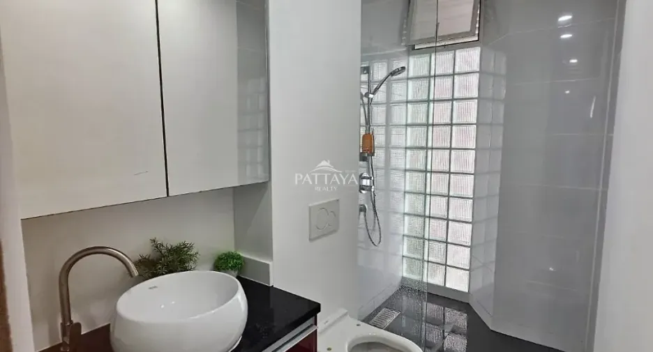 For sale studio condo in Sattahip, Chonburi