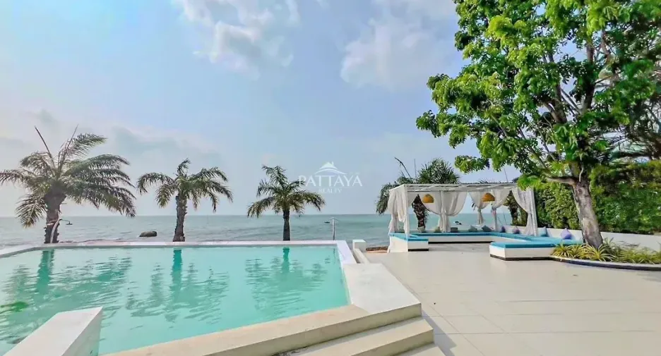 For sale studio condo in Sattahip, Chonburi