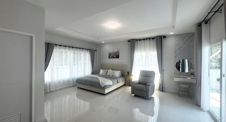 Haus zum Kauf mit 3 Zimmer in Bang Lamung, Chonburi