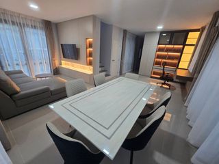 À louer 3 chambres maison à Bang Phli, Samut Prakan