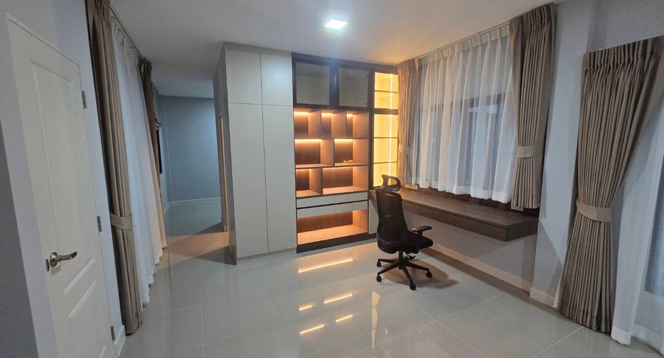 For rent 3 ベッドルーム house in Bang Phli, Samut Prakan