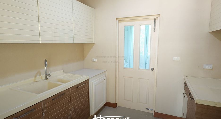 For sale 3 bedrooms house in Bang Bua Thong, Nonthaburi
