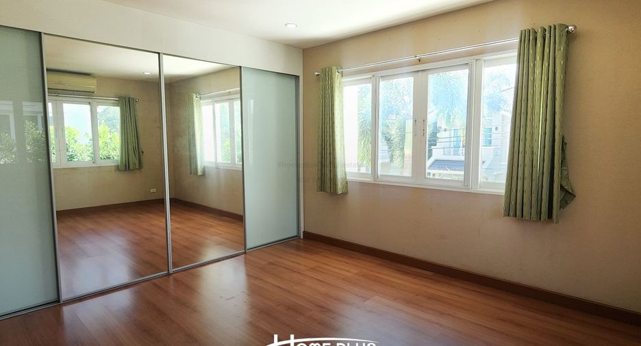 For sale 3 bedrooms house in Bang Bua Thong, Nonthaburi