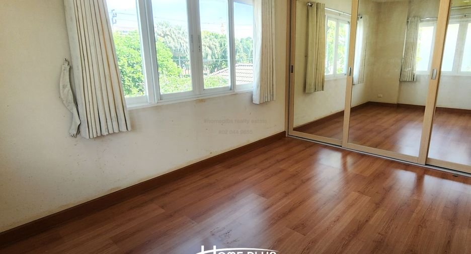 For sale 3 bedrooms house in Bang Bua Thong, Nonthaburi