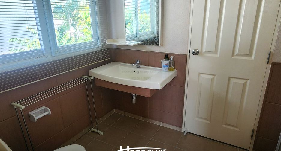 For sale 3 bedrooms house in Bang Bua Thong, Nonthaburi