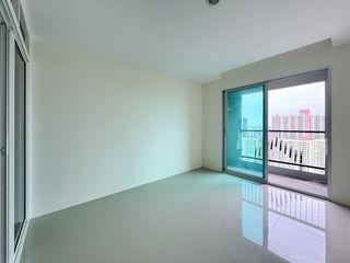 For sale 1 bed condo in Suan Luang, Bangkok