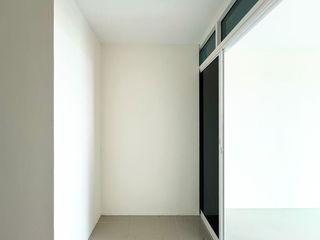 For sale 1 bed condo in Suan Luang, Bangkok