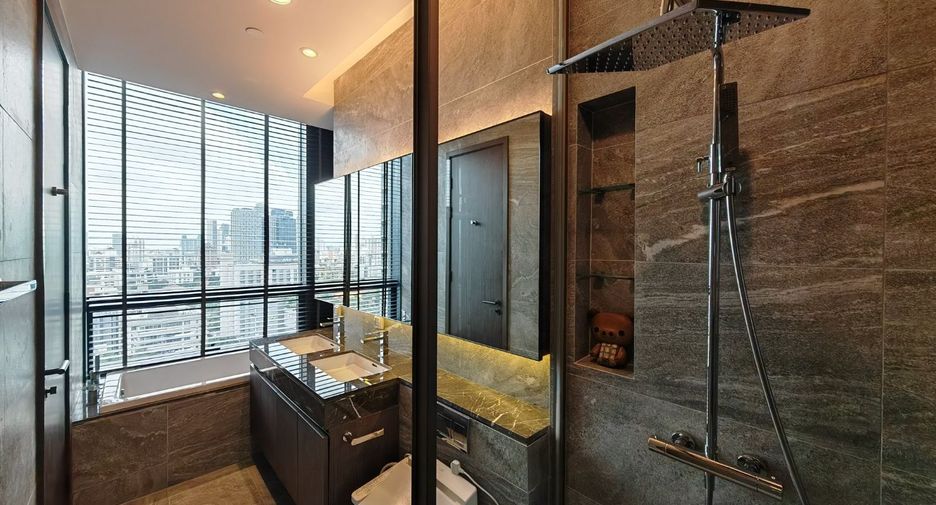 For rent and for sale 2 bedrooms condo in Khlong Toei, Bangkok