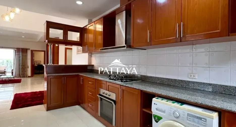 For rent and for sale 3 bedrooms house in Bang Lamung, Chonburi