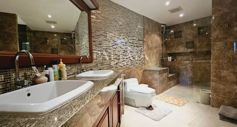 Wohnung zur Miete und zum Kauf mit 3 Zimmer in Sattahip, Chonburi