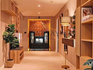 Condo en alquiler y en venta de 3 habitaciones en Bang Lamung, Chonburi