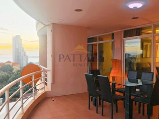 Condo en alquiler y en venta de 3 habitaciones en Bang Lamung, Chonburi