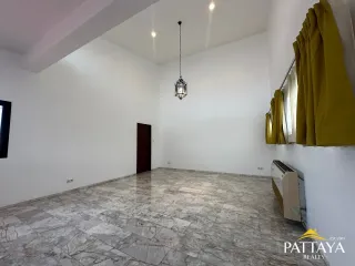 Haus zur Miete mit 3 Zimmer in Bang Lamung, Chonburi