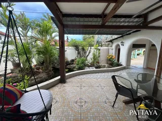 Haus zur Miete mit 3 Zimmer in Bang Lamung, Chonburi