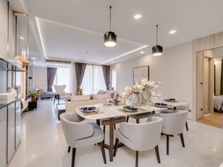 Condo en alquiler de 3 habitaciones en Watthana, Bangkok
