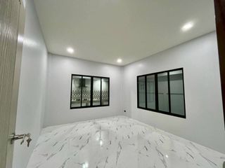 Casa adosada en venta de 2 habitaciones en Kathu, Phuket