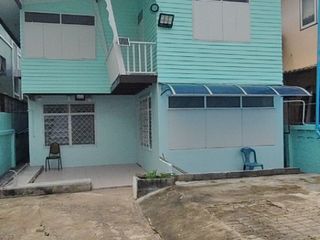 For sale studio house in Din Daeng, Bangkok