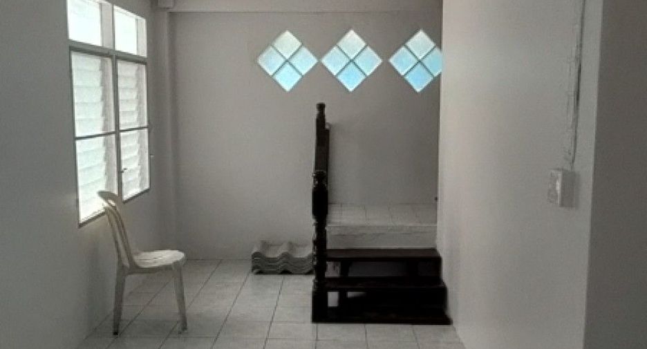 For sale studio house in Din Daeng, Bangkok
