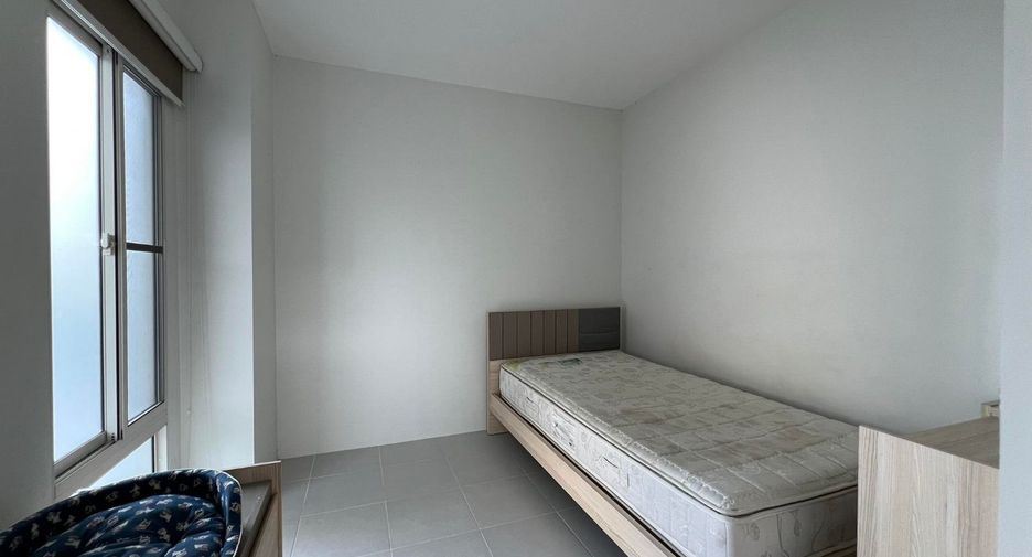 Casa en venta de 4 habitaciones en Bang Phli, Samut Prakan