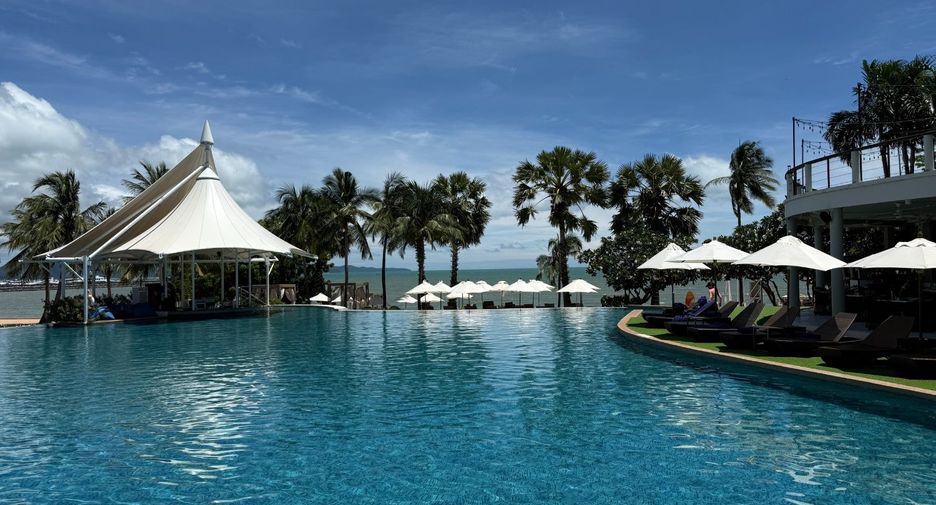 For rent and for sale 3 bedrooms villa in Sattahip, Chonburi