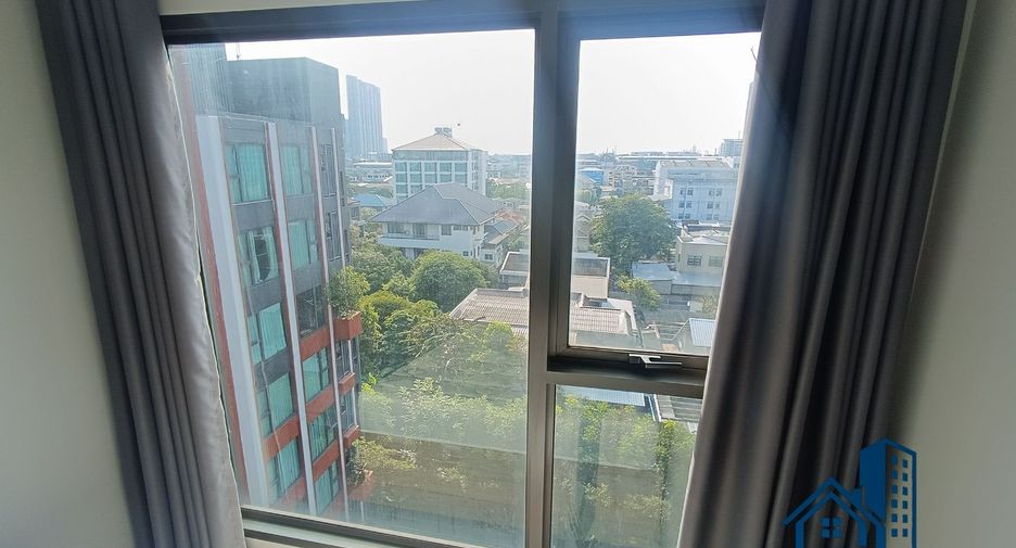 For sale 1 bed condo in Phra Khanong, Bangkok