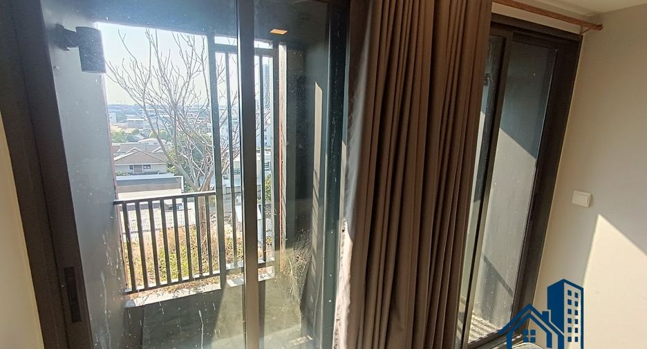 For sale 1 bed condo in Phra Khanong, Bangkok