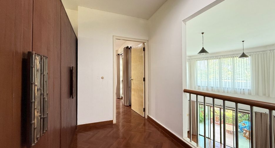 For rent 4 bedrooms villa in Mae Rim, Chiang Mai