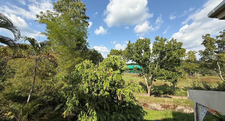 For rent 4 bedrooms villa in Mae Rim, Chiang Mai