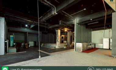 For rent retail Space in Watthana, Bangkok