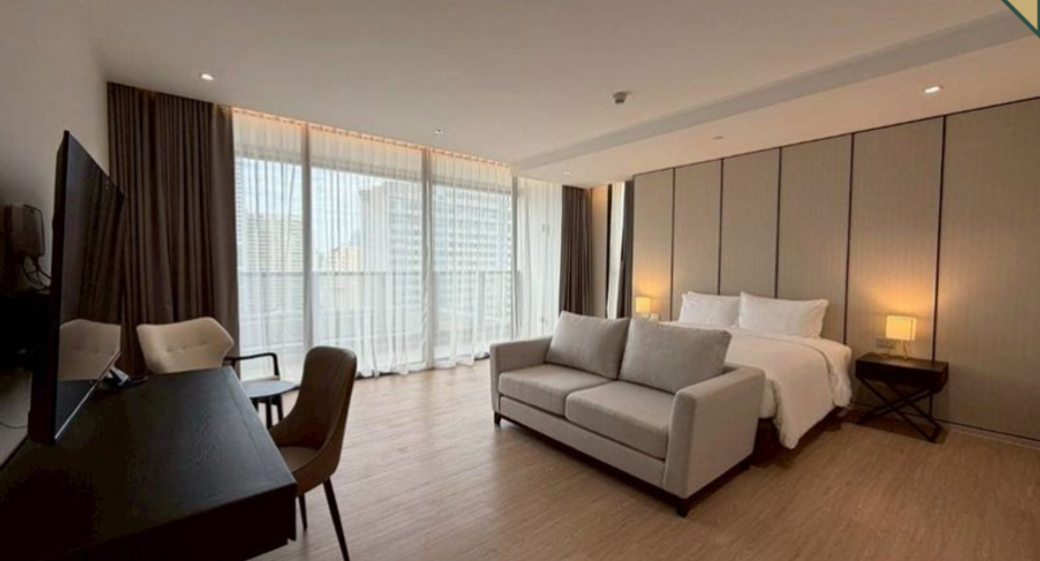 Condo en alquiler de 4 habitaciones en Khlong Toei, Bangkok