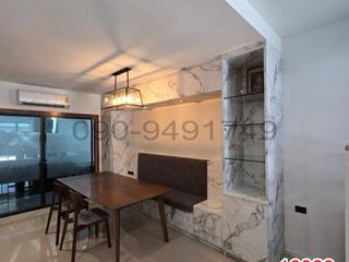 Casa adosada en alquiler de 3 habitaciones en Bueng Kum, Bangkok