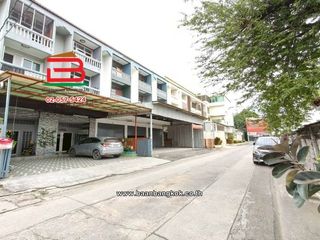 For rent 6 bedrooms retail Space in Sai Mai, Bangkok