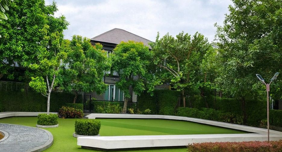 For rent 5 bedrooms house in Chatuchak, Bangkok