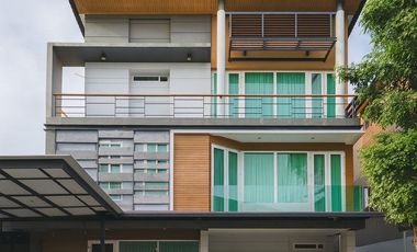 Casa en alquiler de 5 habitaciones en Chatuchak, Bangkok