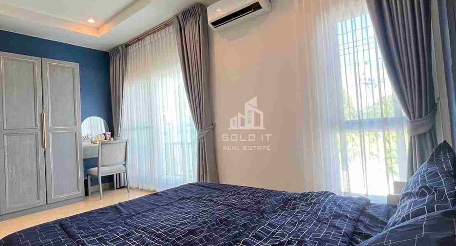 出售 3 卧室 联排别墅 在 Bang Lamung, Chon Buri