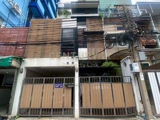 出租 和 出售 5 卧室 商业空间 在 沙吞, 曼谷