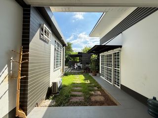 For sale 7 bedrooms house in Mueang Nakhon Ratchasima, Nakhon Ratchasima