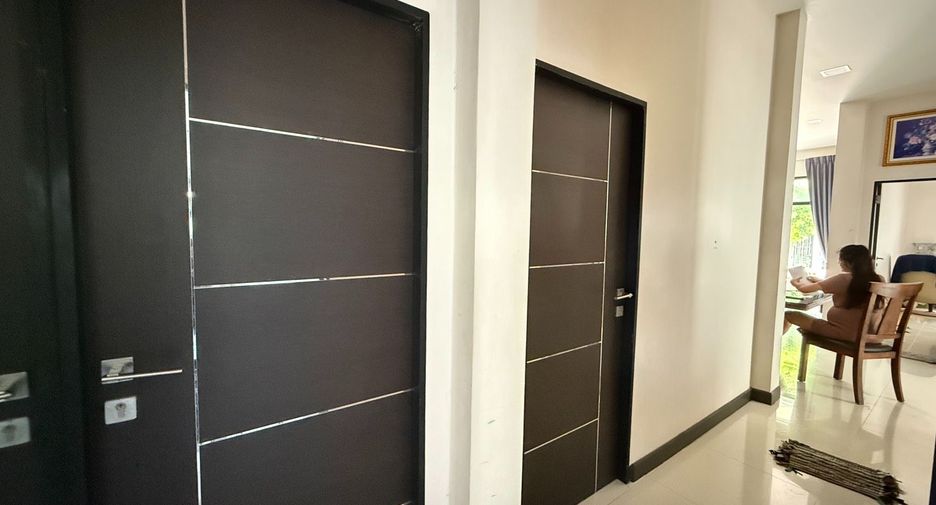 Продажа 7 спальни дом в Mueang Nakhon Ratchasima, Накхон Ратчасима