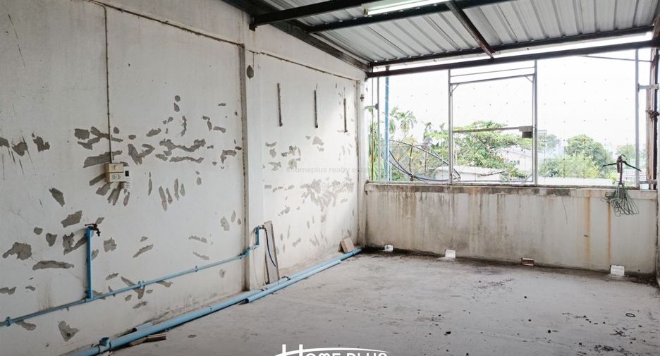 For sale 3 bedrooms retail Space in Bang Khun Thian, Bangkok