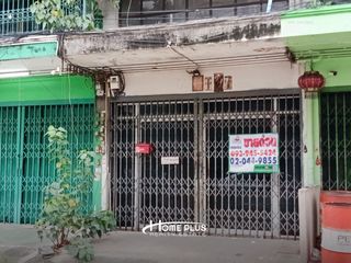 For sale 3 bedrooms retail Space in Bang Khun Thian, Bangkok