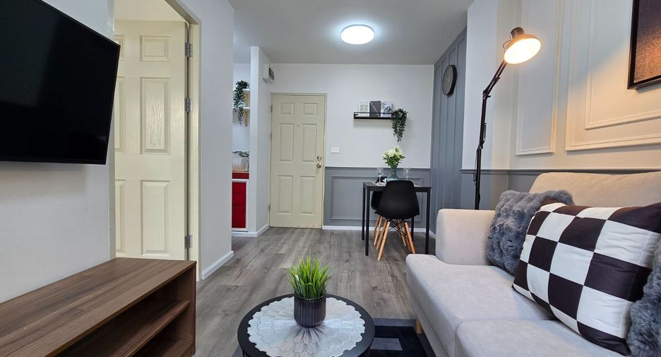 For sale 1 bed condo in Saphan Sung, Bangkok