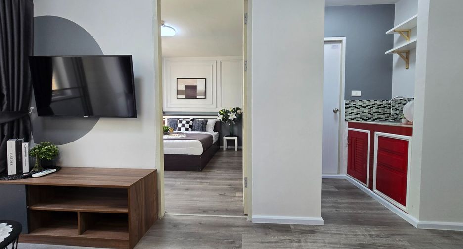 For sale 1 bed condo in Saphan Sung, Bangkok