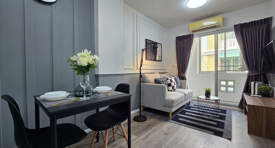 For sale 1 bed condo in Saphan Sung, Bangkok