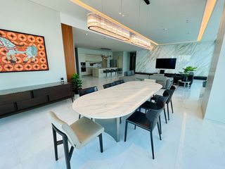 For rent そして for sale 4 ベッドルーム condo in Pathum Wan, Bangkok